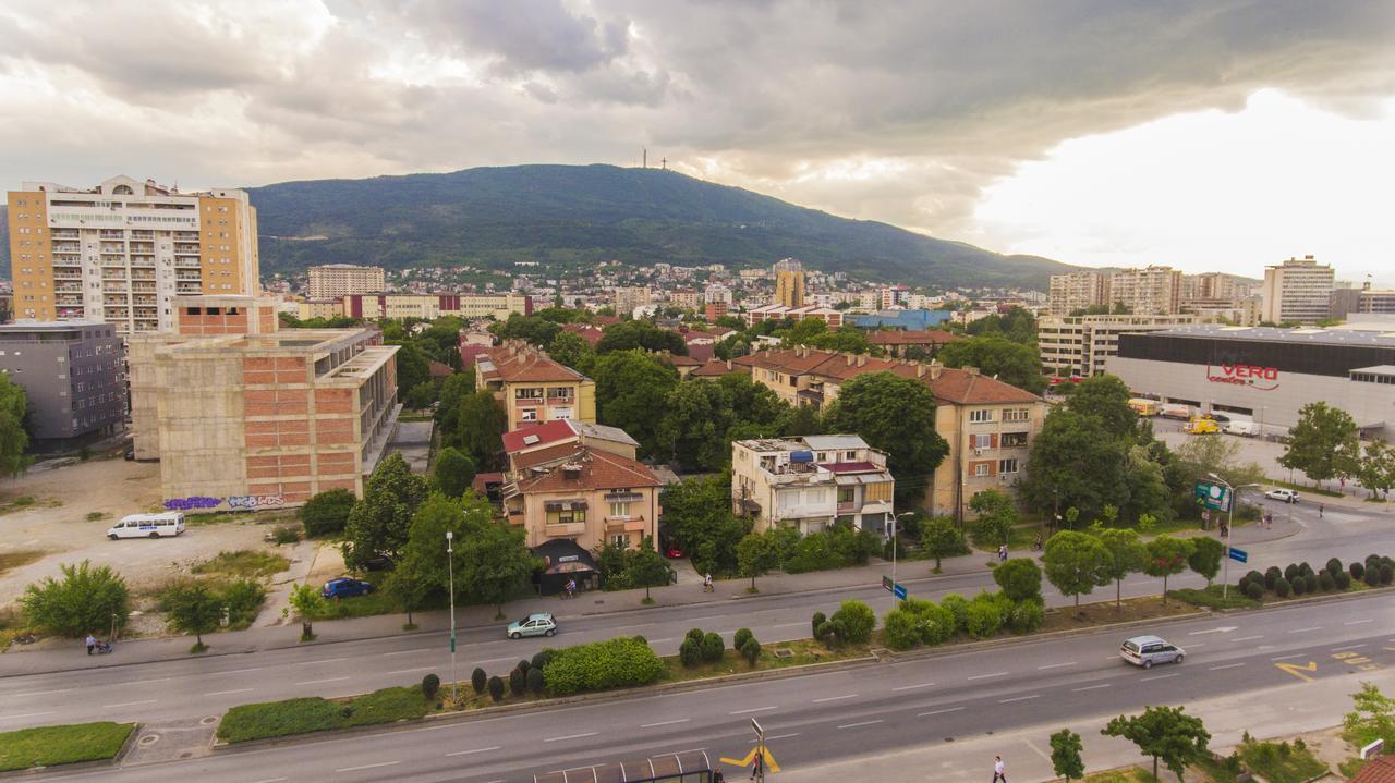 Astera Apart Hotel Skopje Esterno foto